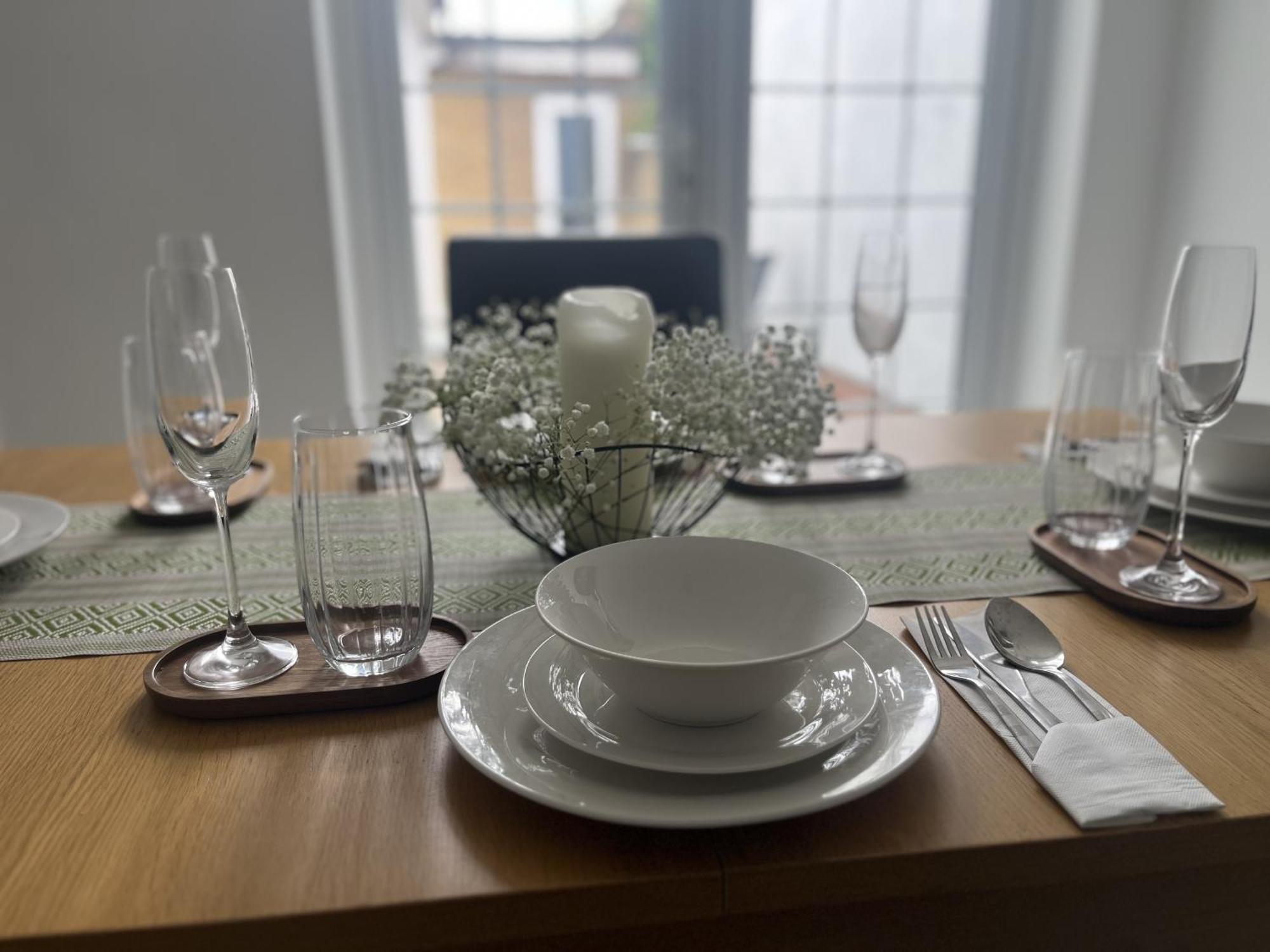 לונדון City Reach Retreat Spacious 4Bed House Startford Maryland Great Transport Links מראה חיצוני תמונה