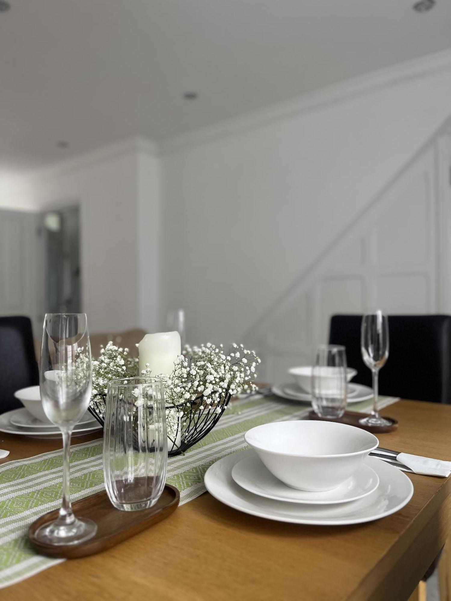לונדון City Reach Retreat Spacious 4Bed House Startford Maryland Great Transport Links מראה חיצוני תמונה