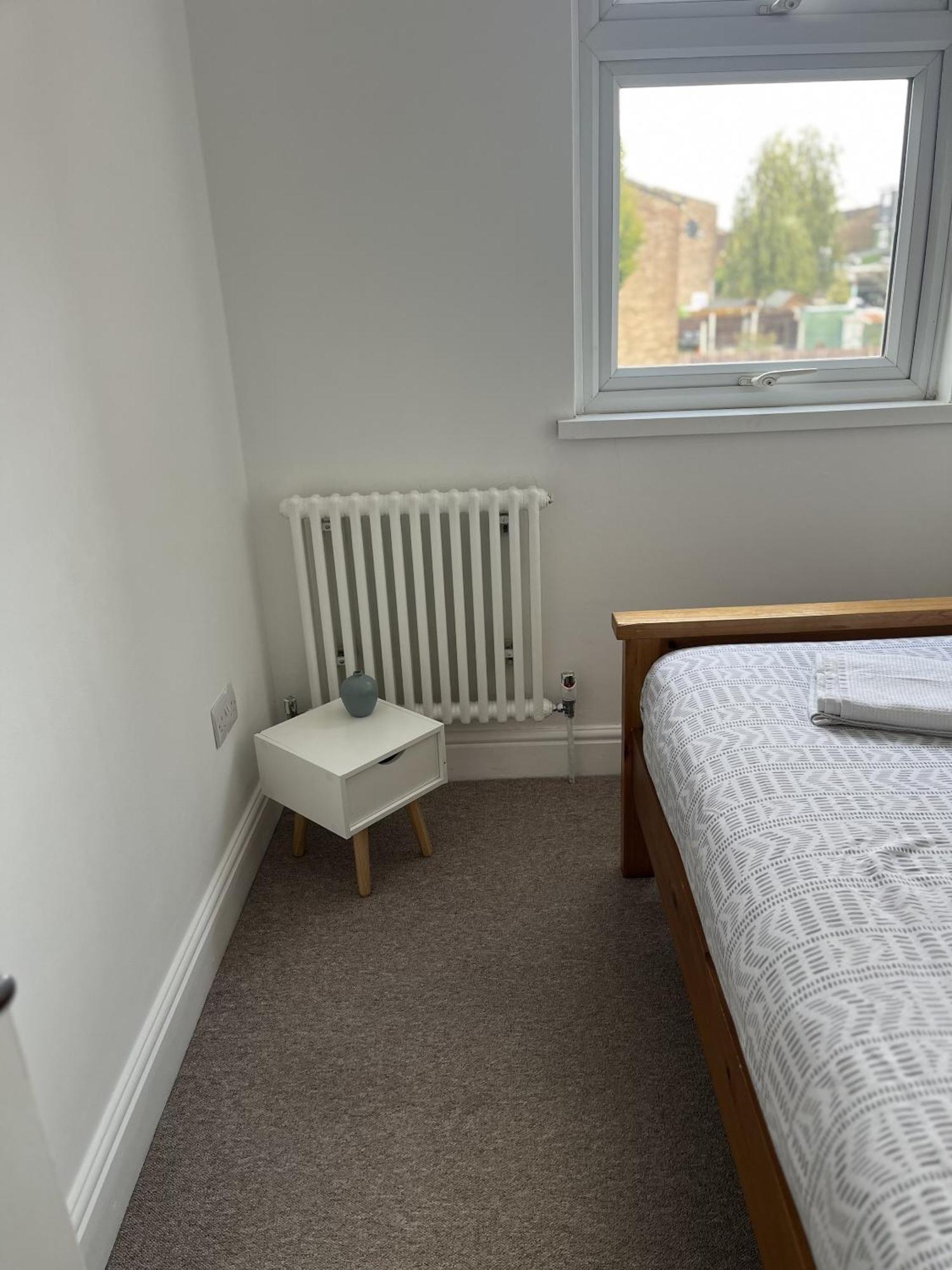 לונדון City Reach Retreat Spacious 4Bed House Startford Maryland Great Transport Links מראה חיצוני תמונה